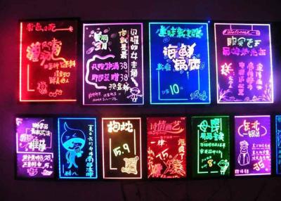 中国 デジタル消去可能な照らされた導かれた執筆板フル カラーの広告の点滅 販売のため
