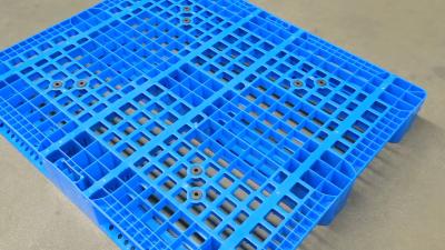 China 1200x1000 gerecycleerde plastic pallet goedkope prijs met 3 agenten plastic pallet 1200x1200mm Te koop