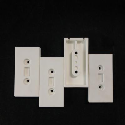 China Steatite Ceramic Insulating Machine Parts  Boat Resistor Insulator for sale