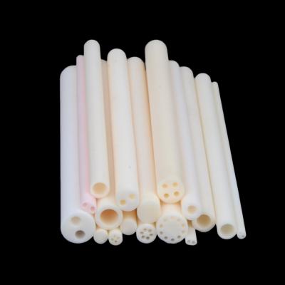 Chine Tube en céramique d'isolation de thermocouple en céramique à hautes températures de tube d'alumine d'échange thermique à vendre