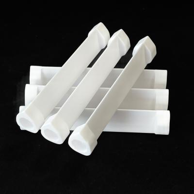 China 1400 tubo de cerámica del alúmina del arreglo para requisitos particulares 95 del grado para el sensor de temperatura en venta