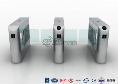 China 500900mm van de de Schommelingspoort van de Passagemanier Voet Automatisch de SystemenToegangsbeheer met Kaartlezer Te koop