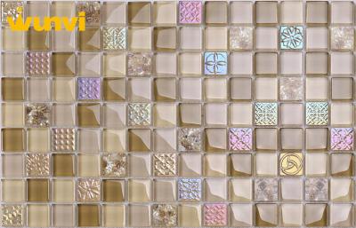 China OEM Living Rroom Giltter Colourful Mosaic Tiles With Square Glass Chip for sale