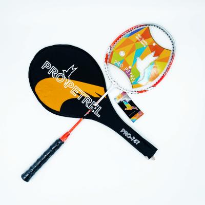 Chine La raquette de badminton d'alliage d'aluminium a placé la raquette de fibre de carbone avec la couverture 3 4 de transport à vendre