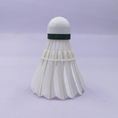 Chine Durable Training Sports Light Weight Professional Feather Badminton Shuttlecock à vendre