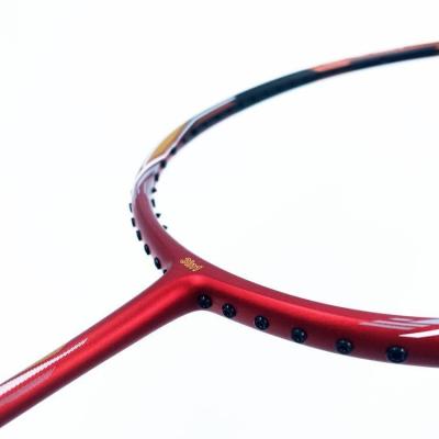 Chine Built In T Joint 5u Carbon Fiber Badminton Racket T30 Graphite Carbon Racket For Pros à vendre