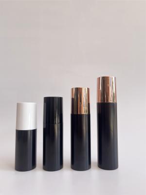 Chine Bouteilles cosmétiques en plastique de 20/24 de cou ODM de taille avec la pompe d'émulsion de pompe de pulvérisateur et le chapeau de couverture à vendre
