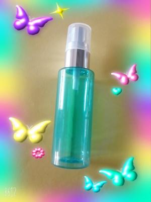 China Zware Muur Duurzame Plastic Kosmetische Flessen met Flip Top Cap Sprayer Type Te koop