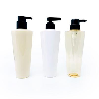 China Überwurfmutter-klare Shampoo-Körper-Spritzflaschen stützte sich weißes HAUSTIER Material Soem zu verkaufen