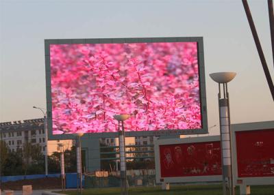 China Double Pillar Type P10 Outdoor LED Displays IP65 Billboard Led Screen for sale