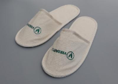 Cina Dito del piede aperto della camera di albergo del dito del piede vicino riciclabile biodegradabile delle pantofole 100% in vendita