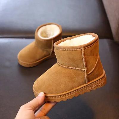 China Classic Boys / Girls Winter Warm Snow Boots Middle Tube Artificial Fur Lining for sale