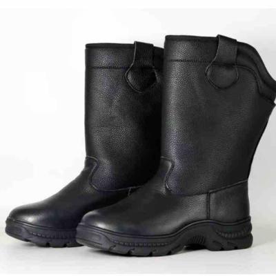 Chine Plus Velvet Genuine Leather Martin Boots Warm Cotton Boots Autumn And Winter Riding à vendre