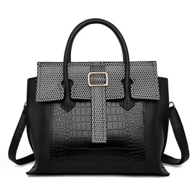 Китай Fashionable Women Crossbody Handbag Large Capacity And Temperament продается
