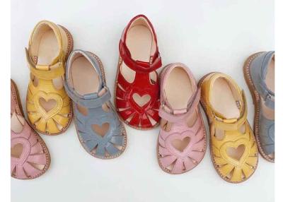 China Size 23-30 Close Toe Flat Sandals Mirrored Cowhide Leather With Cute Heart Print for sale