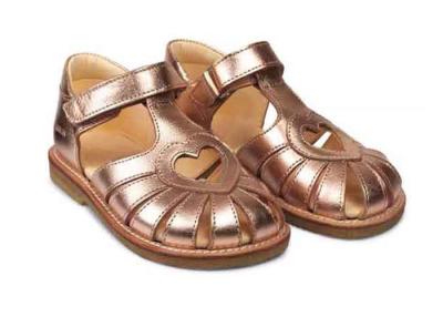 China 2020 Leather Kids Sandals Shoes Girls Sandals Flat Close Toe Summer Dress Shoes for sale