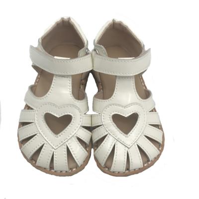 China Summer Girls Close Toe Sandals Soft Mirrored Cowhide Leather White Sandals Shoes for sale