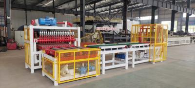 China Synchronous down-press cutting machine for clay hollow blocks and solid bricks cutting Te koop