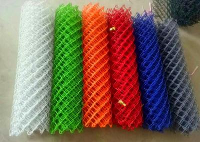 China 5mm Metal 4 Foot Chain Link Fence Pvc Diamond Mesh Fencing Smooth Surface for sale