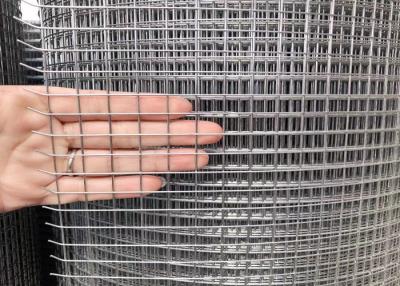 China Plain Weave 2x2 Galvanized Wire Mesh Fence 30 Meters Long 1/4 Inch for sale