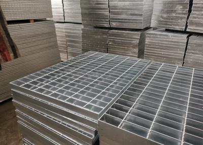 Cina Grata d'acciaio saldata resistenza pedonale di scivolo del passaggio della struttura d'acciaio in vendita