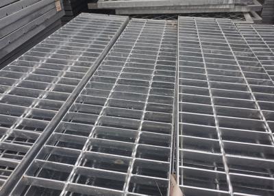 China 30*100mm Welded Bar Grating Walkway Q235 Galvanized Steel Grating for sale