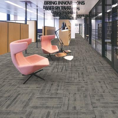 China PVC Backing Material Nylon Floor Carpet Tiles 1/10