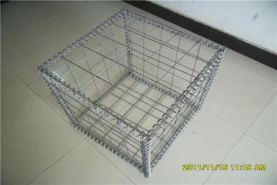China El PVC del diámetro 2.7mm-4m m cubrió las jaulas de la roca para ajardinar en venta