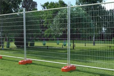 China Outdoor Temporary Removable Fence 6x12 Powder Coated Galvanized Temporary Fence for sale