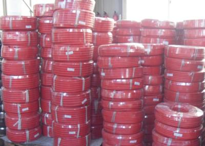 Китай Шланг воды гибкой поверхности паза резиновый, изолированный шланг воды с заплетенным волокном продается