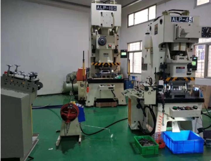 Proveedor verificado de China - Henglong (Xiamen) Machinery Equipment Co., Ltd.