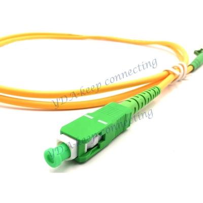 China Low IL Simplex SC APC Singlemode 3.0/2.0mm Amarelo LSZH ODF PVC Fibra Óptica Cordão Patch à venda