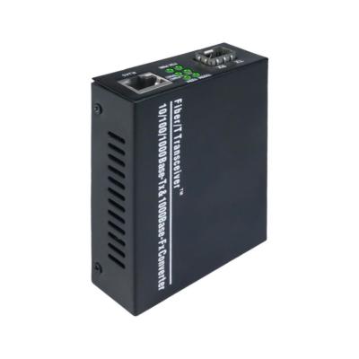 China Store-and-Forward FTTH Fiber Optic Transceiver with 10 and 10/100/1000 Base T X Port for sale