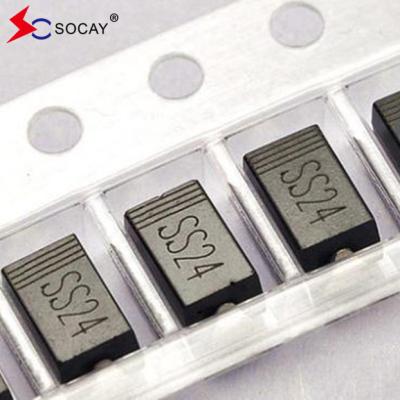 中国 SMA Package Schottky Rectifier SS24A Schottky Barrier Diode VRRM 40V 2A DO-214AC 販売のため