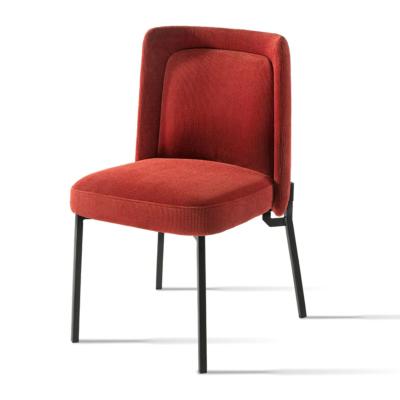 Chine Chaise latérale de velours rouge respirable, chaises multifonctionnelles de salle à manger de velours à vendre