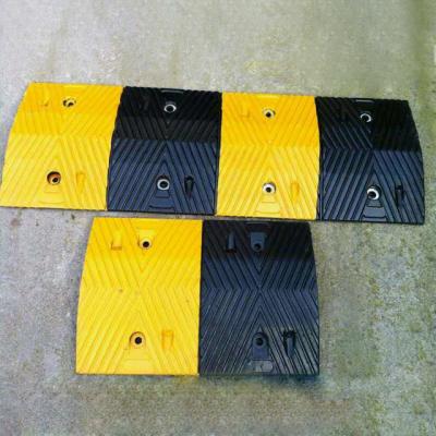 China Highway Portable Rubber Speed Bumps PU Foam For Speed Bump for sale