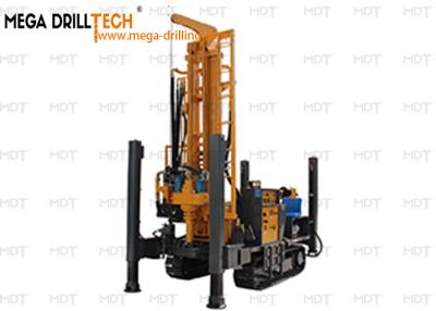 China Integrated Casting Gearbox Commercial Water Well Drilling Rig With Yuchai Engine en venta