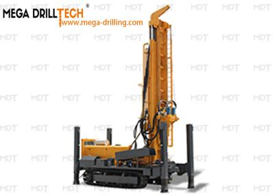 Chine Dual Motors Hydraulic Well Drilling Rigs Large Torque à vendre