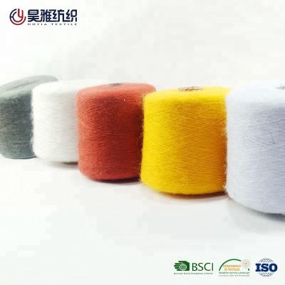Chine Smart badine le mélange doux de laine de mohair a balayé le fil pelucheux de noeud du fil 12.5NM à vendre