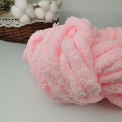 China 1/0.14NM Crochet Chunky Chenille Yarn 100% Polyester For Rug Pillow Knitting for sale