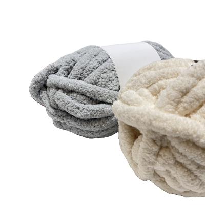 China DIY Chunky Chenille Yarn 100% Polyester Fluffy Crochet Yarn For Rug Pillow Mattress for sale