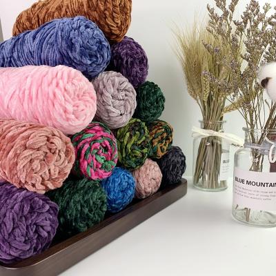 China Big Crochet Chenille Yarn 100% Velvet Polyester Yarn Dyed Chunky for sale