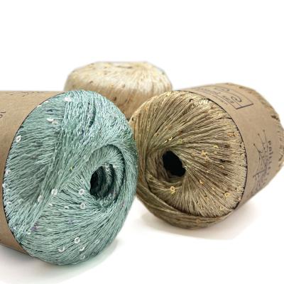 Chine Silver Polyester Sequins Yarn for Crafting & Embellishing à vendre