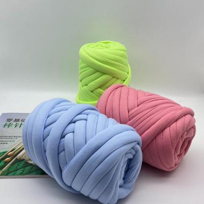 China 1/0.03NM Bulky Hand Arm Knit Yarn Soft Texture For Pet House, Craft DIY Blanket for sale