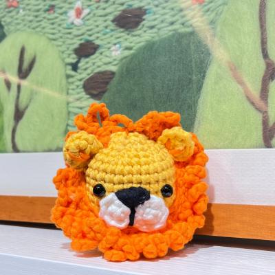 Cina 1/16NM Cute Lion Crafts Knitting Tool Kit Crochet Animal DIY Kit in vendita