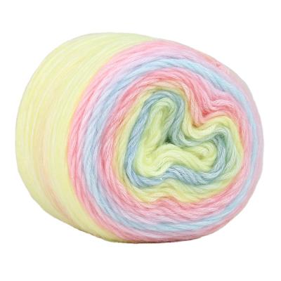 中国 35% Cotton 55% Acrylic 10% Wool Soft Multicolor Cake Yarn 1/2.3NM 販売のため