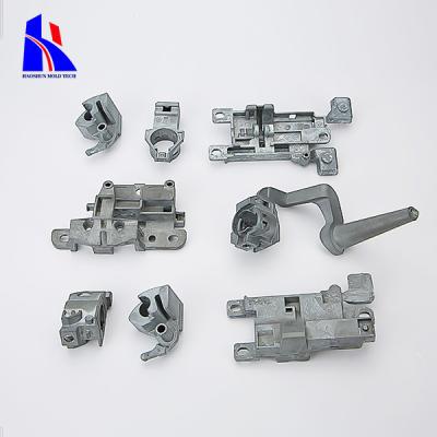 Chine De traitement thermique en aluminium de 7075 électrodéposition argentée adaptée aux besoins du client pièces de moulage mécanique sous pression à vendre