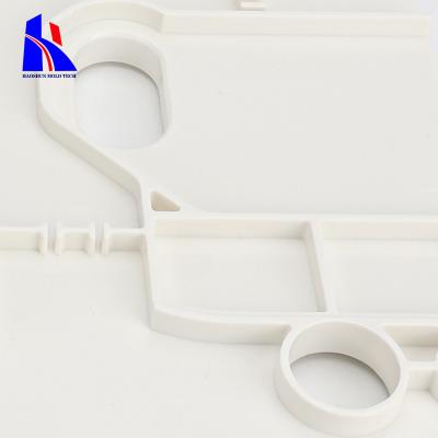 Chine Les arts en plastique de pièces d'injection d'OEM pp ouvre l'inscription froide de laser de coureur à vendre