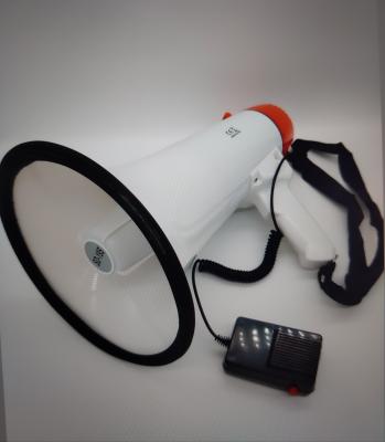 China Loudness Battery Operated Bullhorn  Wireless Bluetooth Loud Hailer And Megaphone for sale