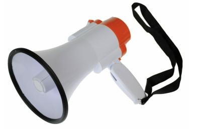 China 0.5kg Plastic Cheer Megaphone Red And White Megaphone 4 X AA Batteries for sale